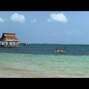 Meet your Posher, Elena